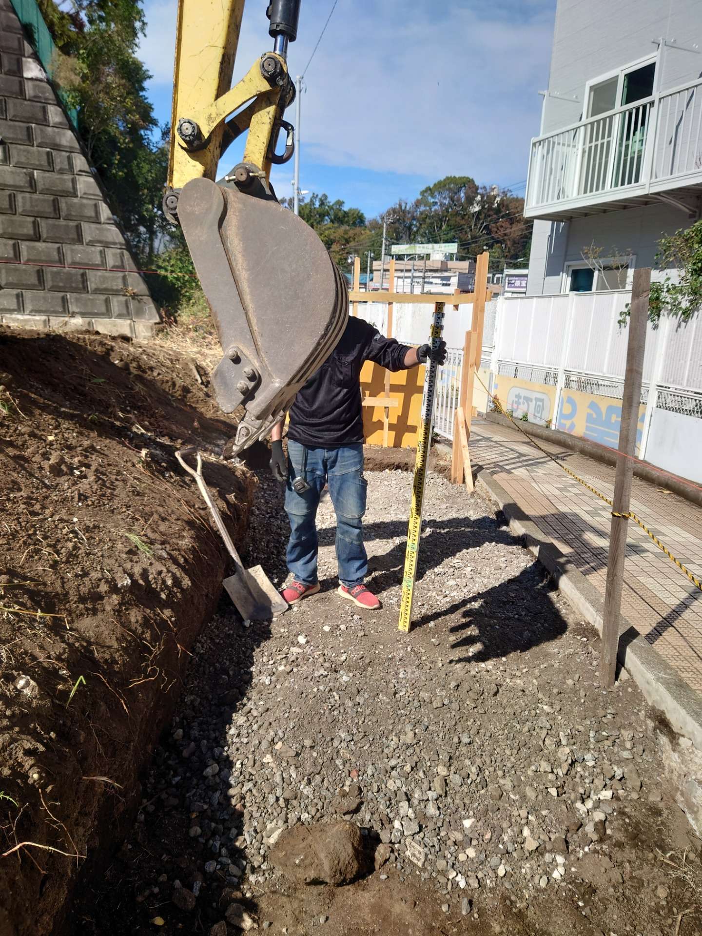 横浜市芹が谷にて、２宅地の造成と外構工事のスタートです❕☺